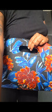 Load image into Gallery viewer, Blue Flower Handbag